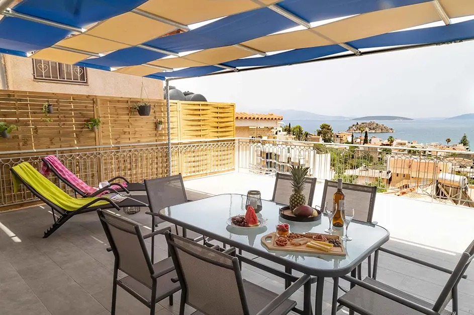 Tolo Sea View Balcony Accommodation