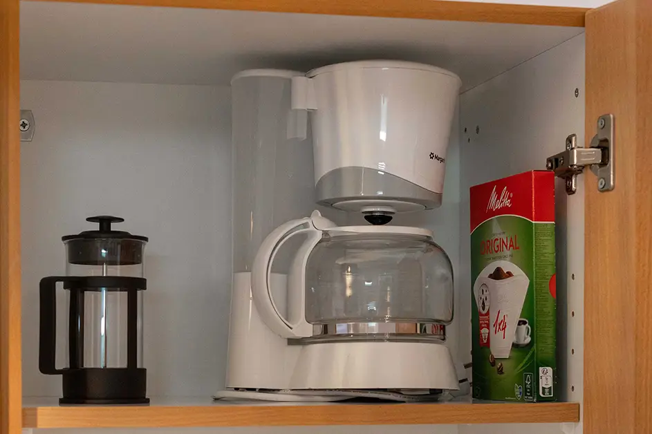 Tolo Apartments Equipped