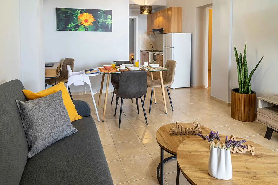 Tolo Spacious Apartment